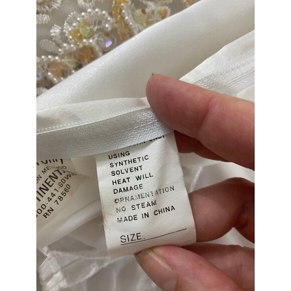 Vintage 90's Demetrios Beaded Puff Sleeve Wedding Dress W/Detachable Train - 0 - Picture 12 of 16